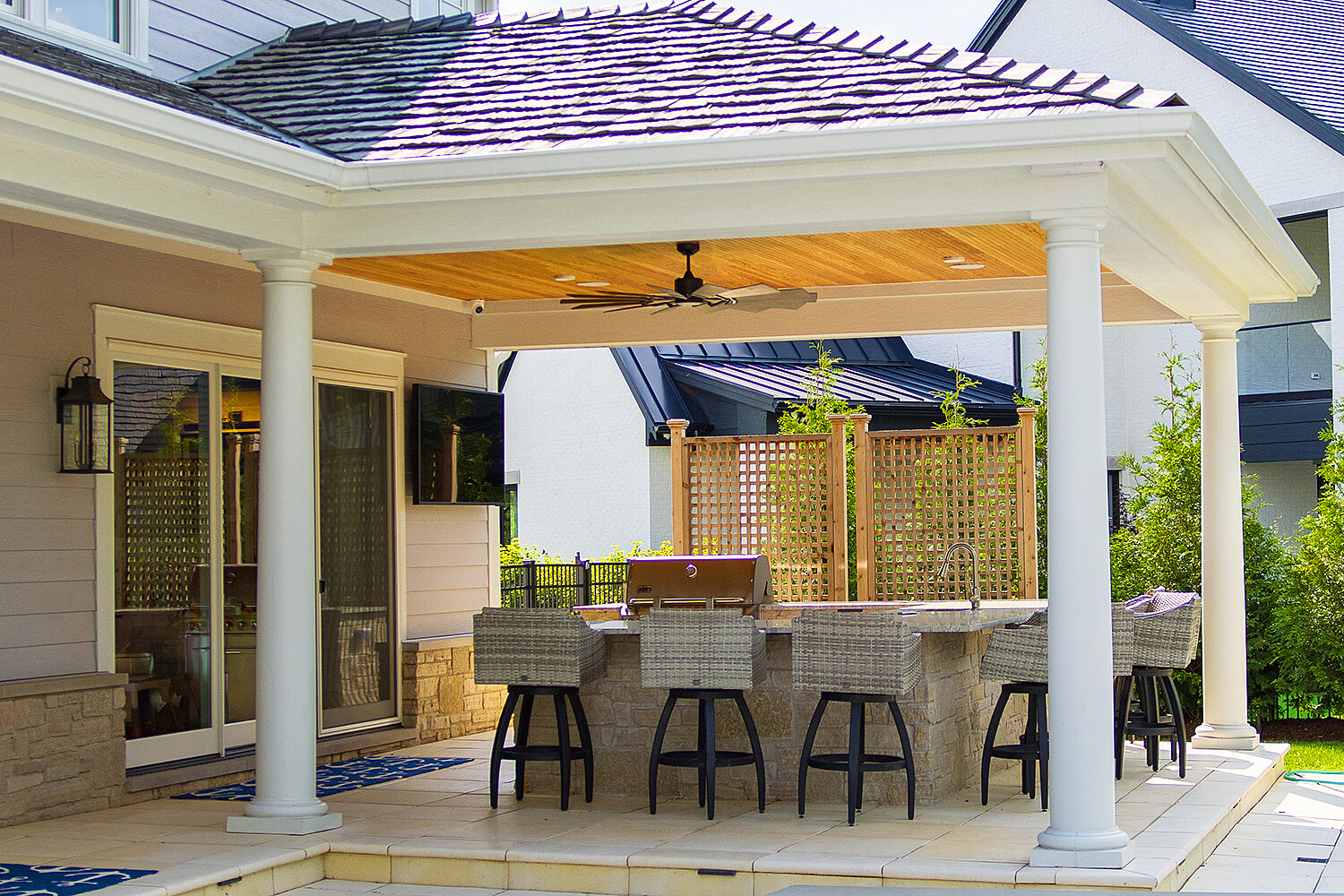 Outdoor Kitchen, Patio, and Landscape Design by A Touch of Green